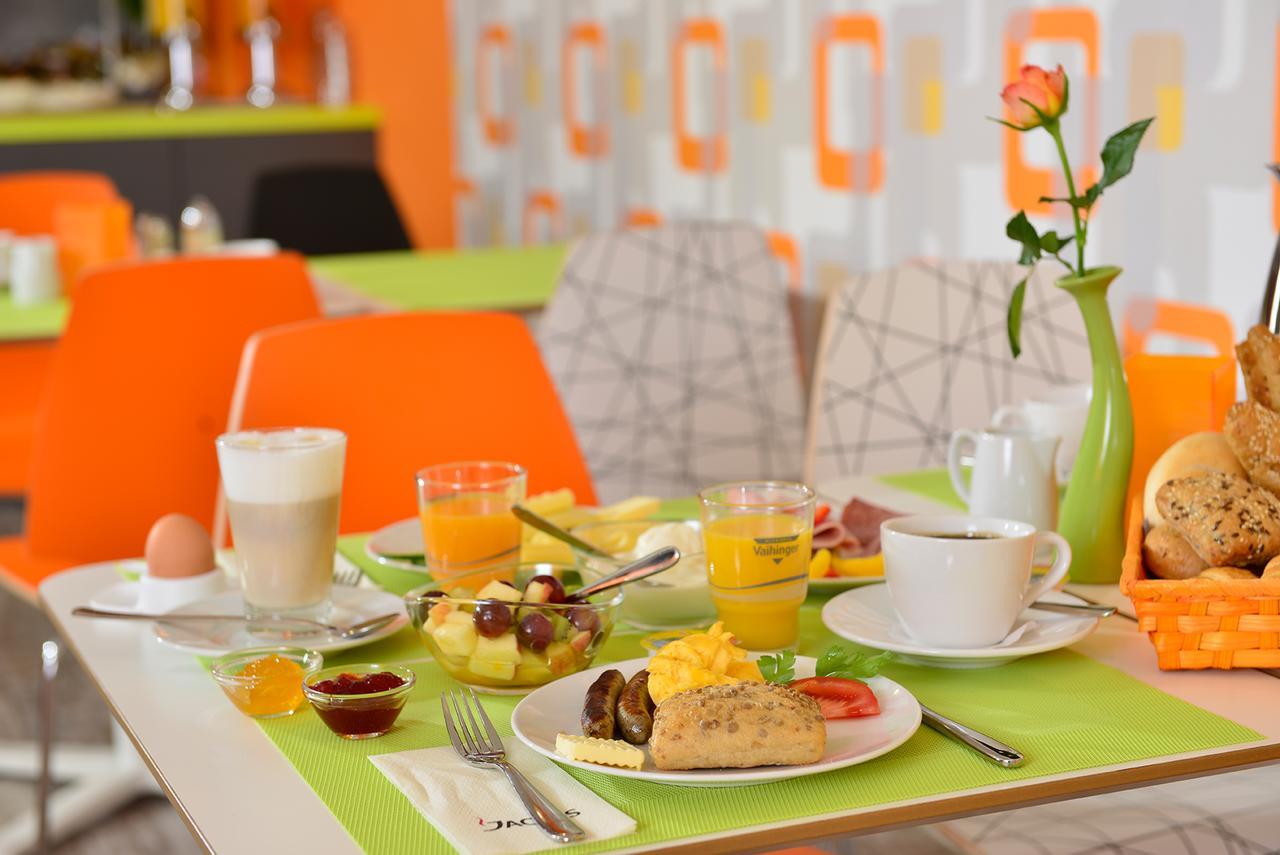 Sleepysleepy Hotel Giessen Linden  ภายนอก รูปภาพ
