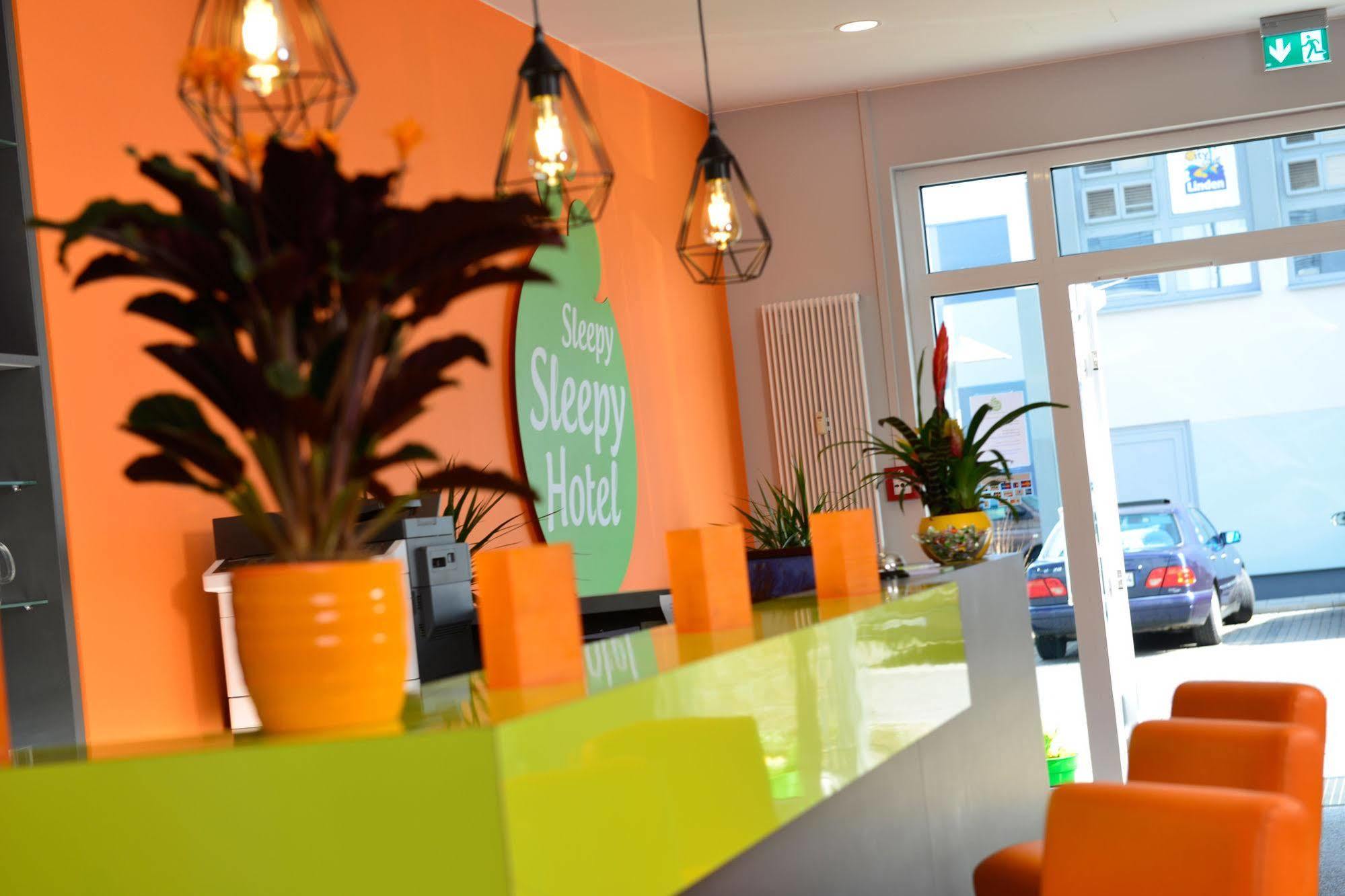 Sleepysleepy Hotel Giessen Linden  ภายนอก รูปภาพ